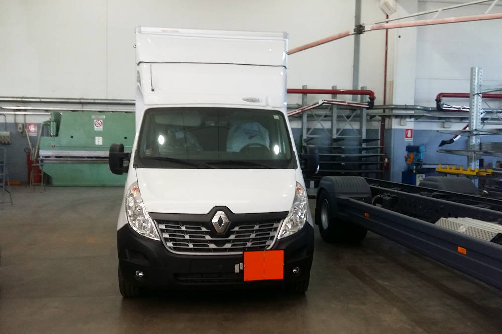 allestimento e collaudo renault master merci pericolose adr